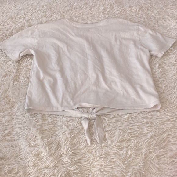 White Hollister graphic t-shirt - Picture 2 of 3